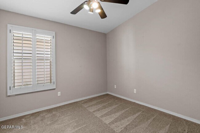 Building Photo - 7000 Long Meadow Dr