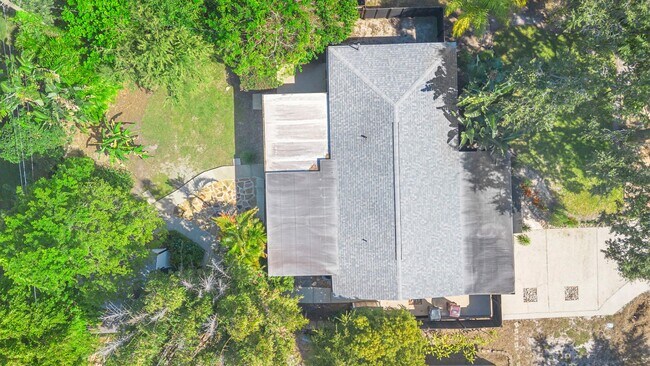 Building Photo - 3623 Chelsea St