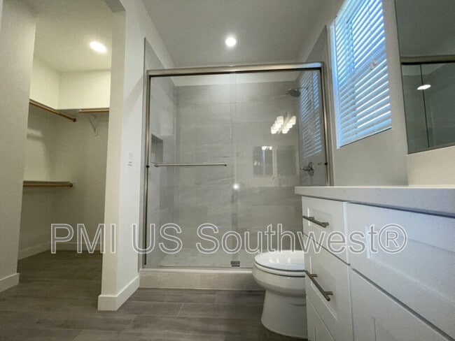 Building Photo - 3263 Secret Pass Canyon Dr