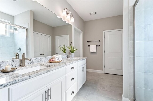 Building Photo - 5745 Pickens Garden Ln