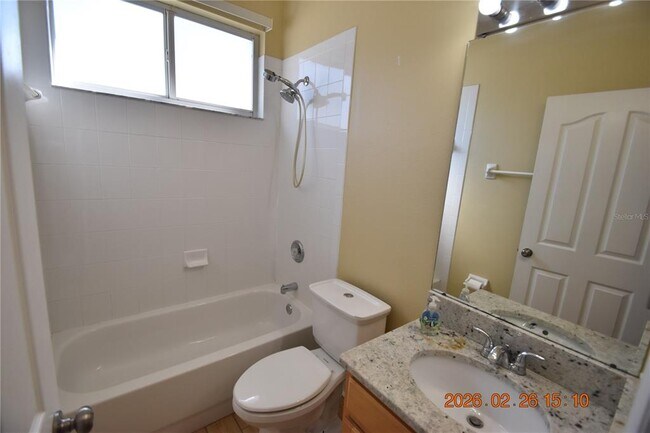 Building Photo - 10017 Bucklin St