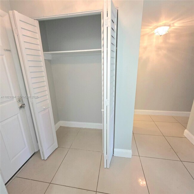 Building Photo - 301 NW 177th St