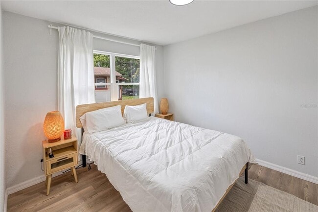 Building Photo - 3607 E 24th Ave