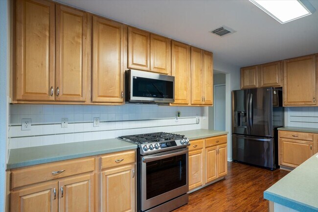 Building Photo - 15907 Kings Cypress Ln