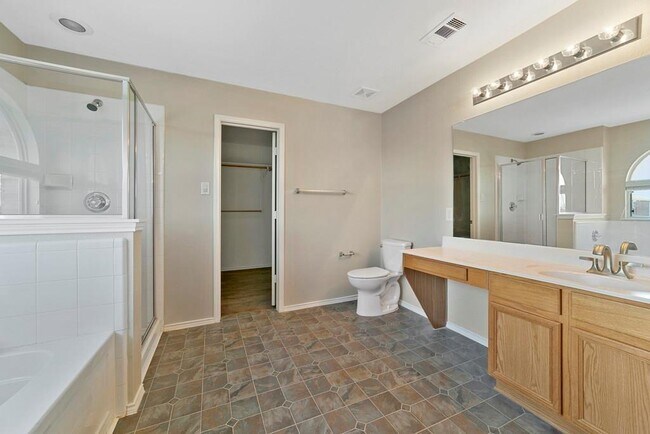 Building Photo - 7836 Highpoint Ridge