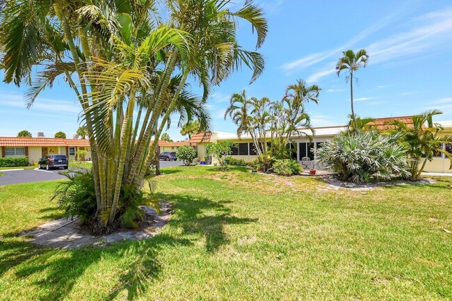 Building Photo - 5730 Fernley Dr E