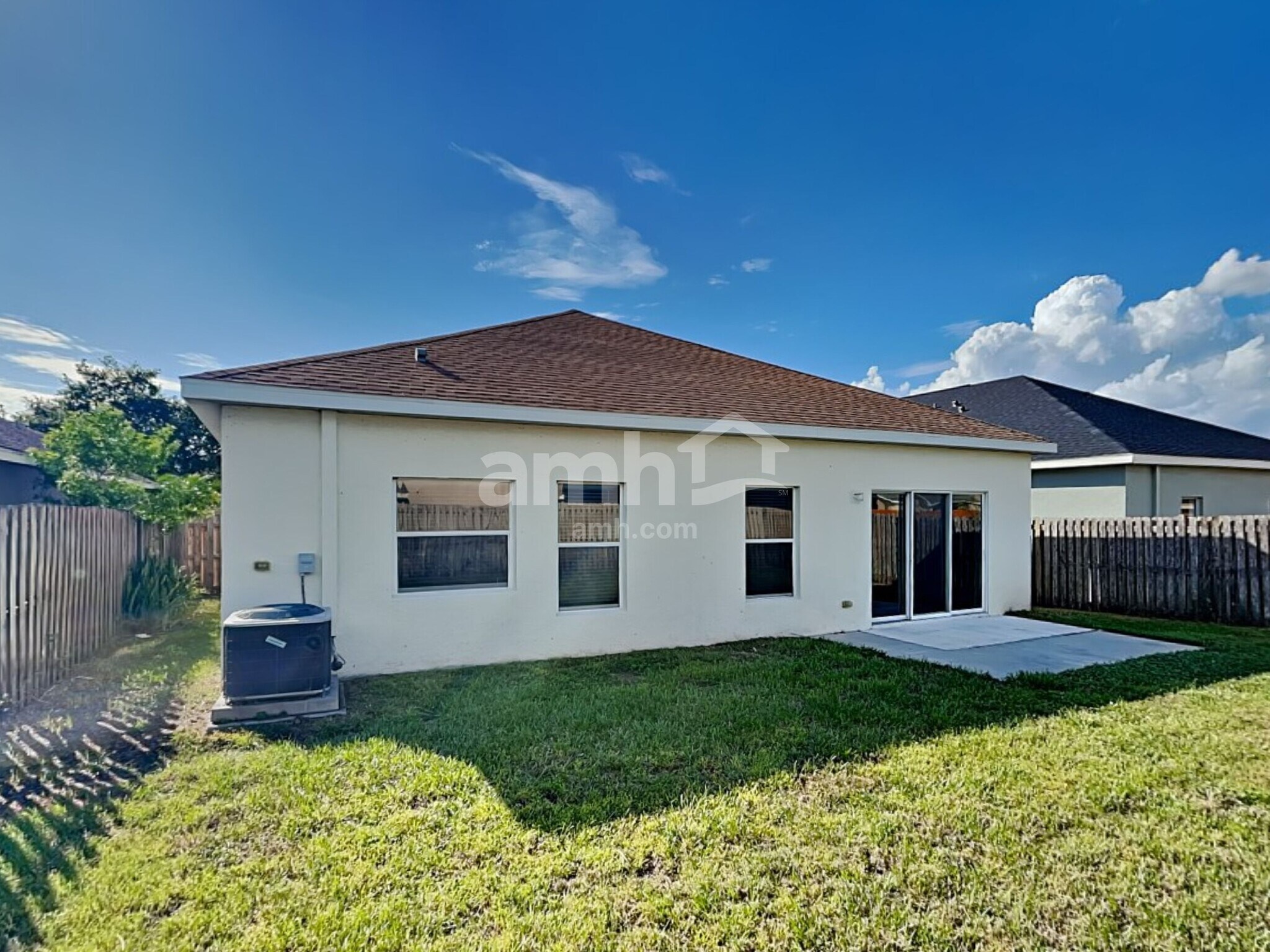 Building Photo - 7529 Dragon Fly Loop