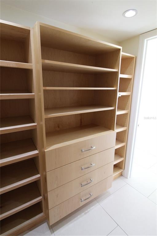 Building Photo - 988 Blvd of the Arts