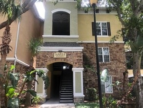 Building Photo - 10025 Courtney Palms Blvd