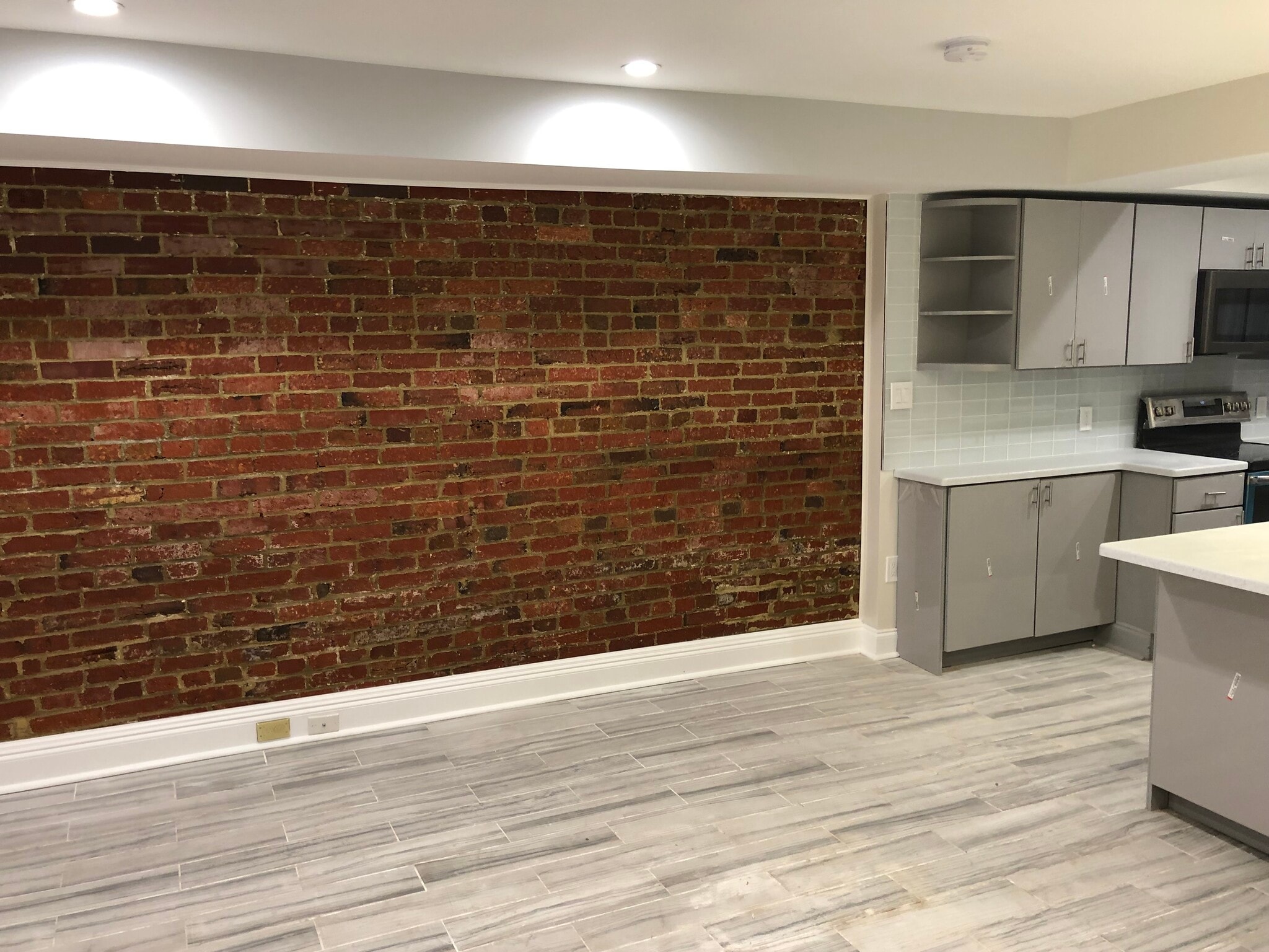 Building Photo - 60 V St NW