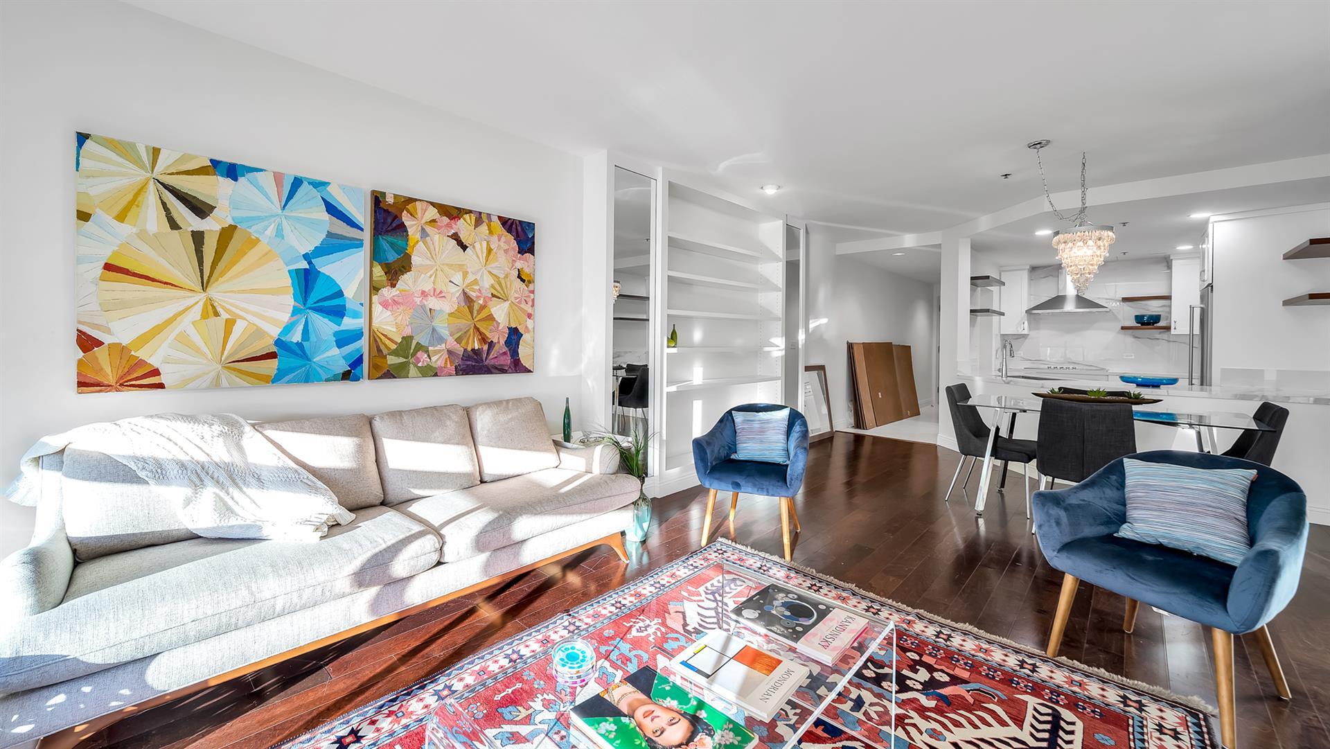 Living - 10724 Wilshire Blvd