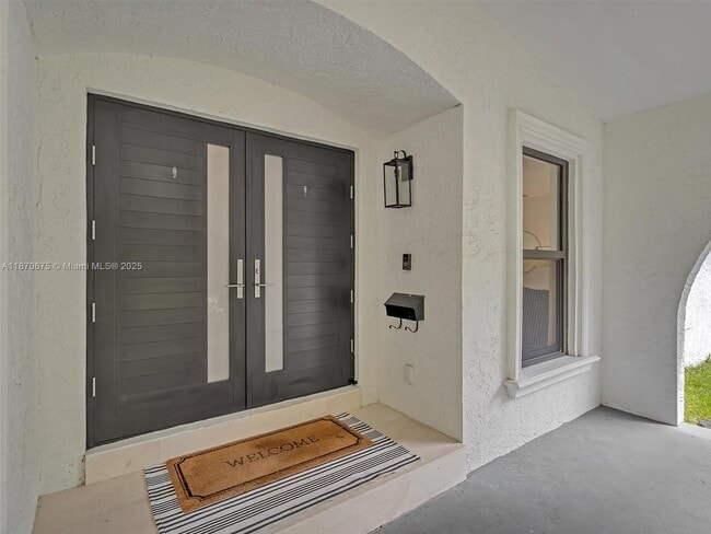 Building Photo - 5901 SW 136th St