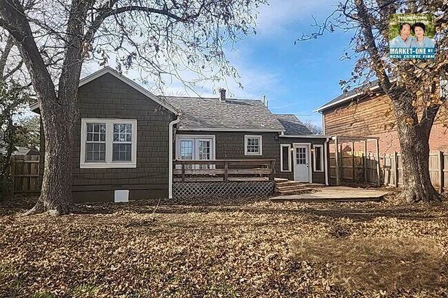 Building Photo - 705 NW 13th St