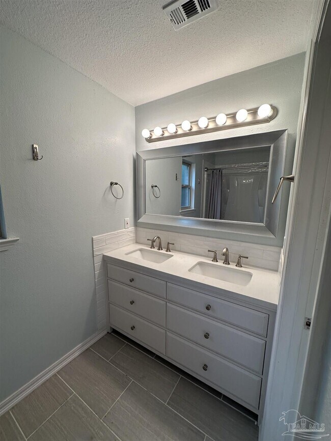 Building Photo - 5272 Westwind Cir