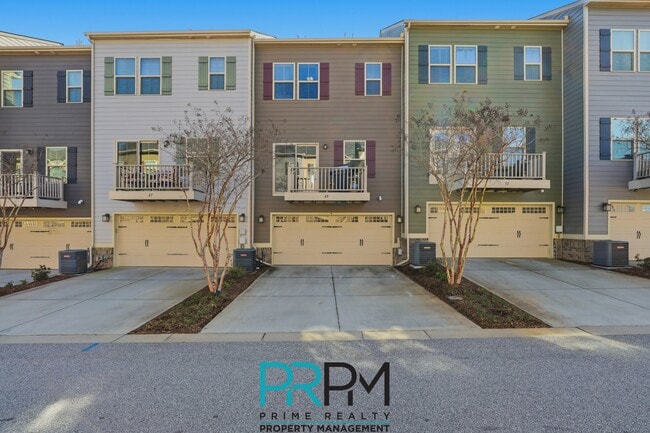 Building Photo - 49 Itasca Dr