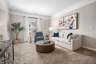 Building Photo - 3800B Albany Chase Rd