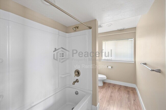 Building Photo - 7222 Ponderosa Dr