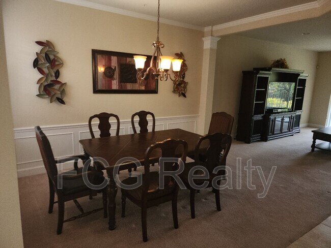 Building Photo - 1404 Milledge Ln