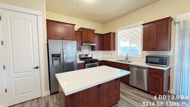 Building Photo - Charming 4 BD | 2.5 BA Home w/ Large Yard - Powellhurst-Gilbert