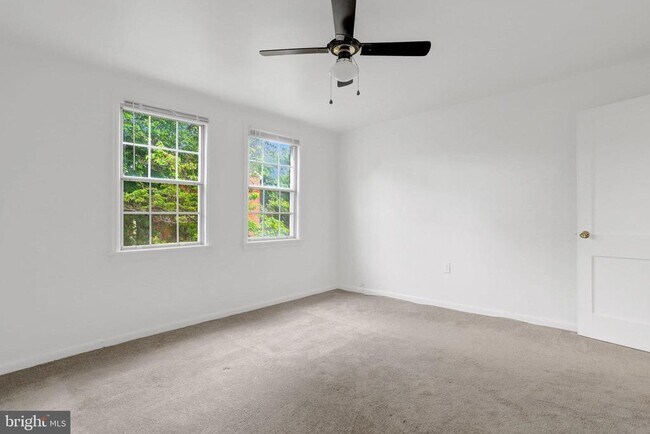 Building Photo - 1413 Belle View Blvd