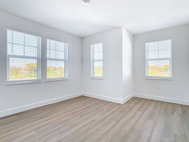 Building Photo - Brand New Constructed Townhouse in South T...