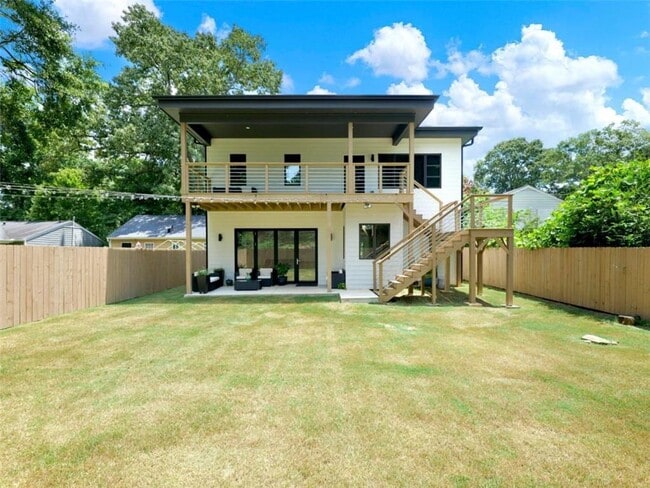 Building Photo - 379 Enota Pl SW