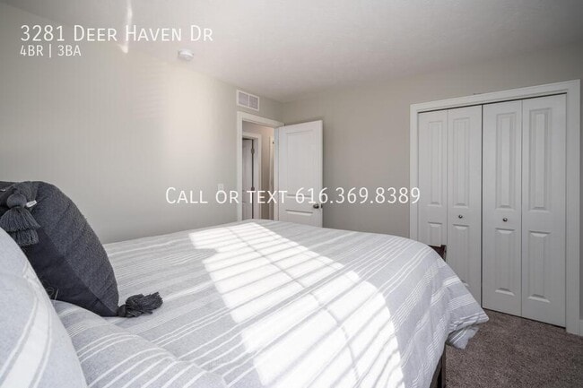 Building Photo - 3281 Deer Haven Dr