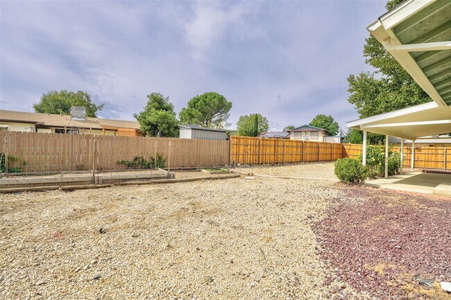 Building Photo - 11045 E Turquoise Cir