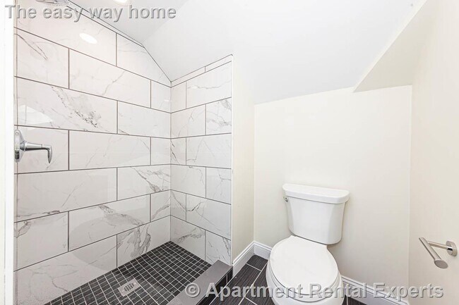 Building Photo - 48 Caldwell Rd