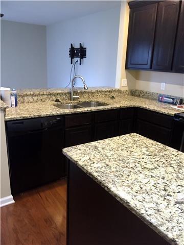 Building Photo - 246 Killian Way