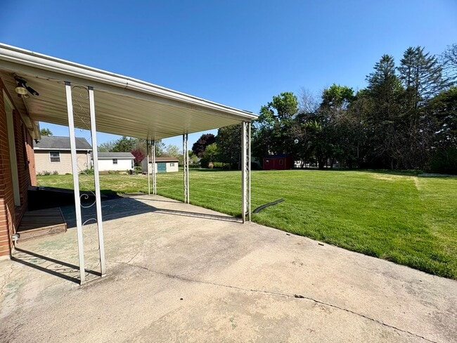 Building Photo - 2 Bedroom Rancher Available in Hershey!