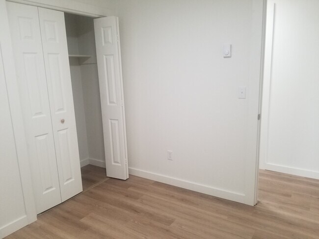 Bedroom 2 - 525 S White Cloud Dr