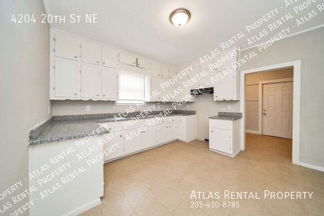 Building Photo - 4204 20th St NE