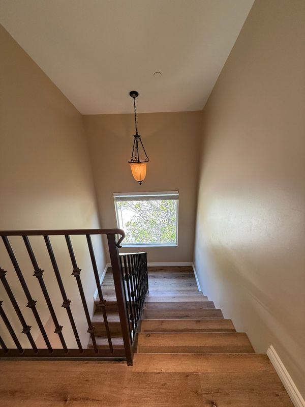 Building Photo - 1769 Los Feliz Dr