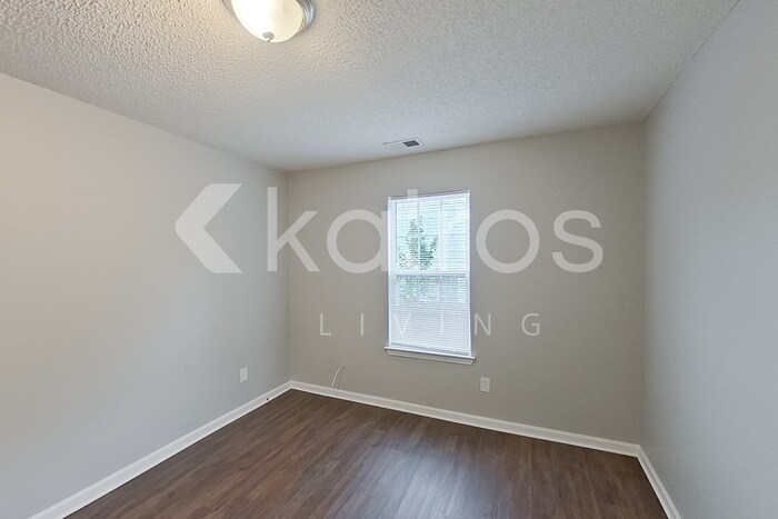 Building Photo - 1763 Park Ct