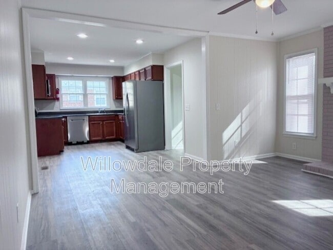 Building Photo - 6640 Keystone Dr