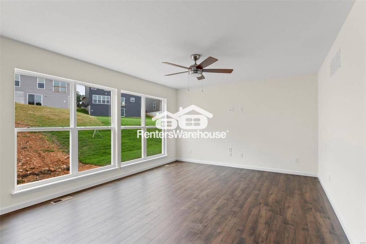 Building Photo - 152 Liberty Valley Dr