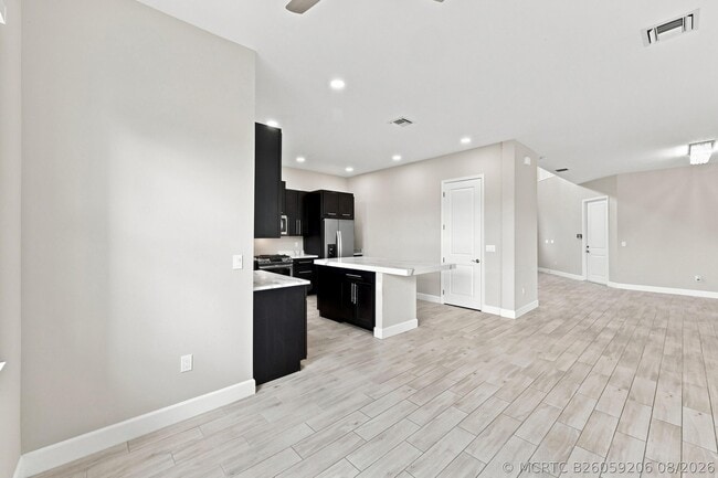 Building Photo - 5608 Macoon Wy