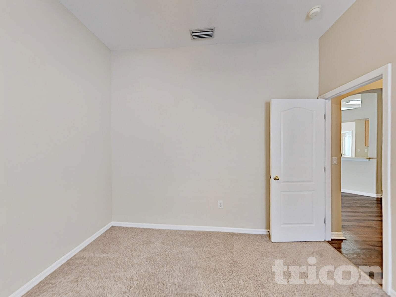 Building Photo - 1926 Sean Wood Cir