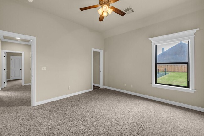 Building Photo - Executive home on double lot in beautiful Enclave at Harvard Ponds.