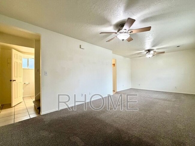 Building Photo - 326 Fenton Ave