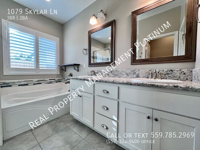 Building Photo - 1079 Skylar Ln