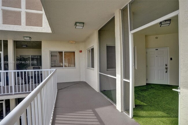 Building Photo - 7611 Southampton Terrace