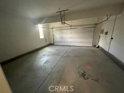 Building Photo - 30433 Village Knoll Dr
