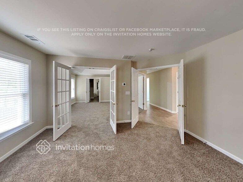 Building Photo - 4546 Gapstow Bridge Ln