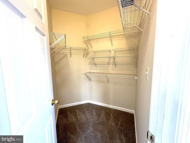 Building Photo - 21798 Jarvis Square