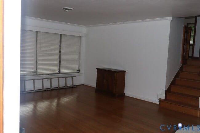 Building Photo - 515 Danray Dr