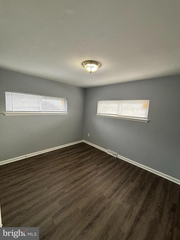 Building Photo - 45 Penn Ave