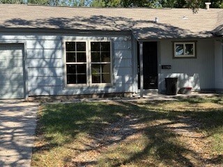 Primary Photo - 5703 Lakefield Dr