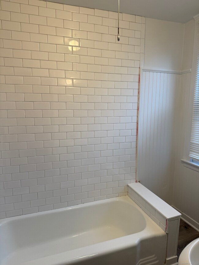 Building Photo - 259 Old Whitfield St